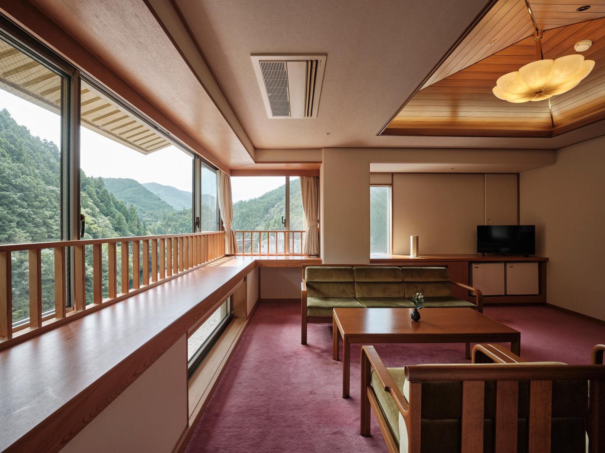 Sansuikan Kawayu Midoriya Hongu Buitenkant foto