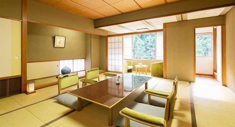 Sansuikan Kawayu Midoriya Hongu Buitenkant foto